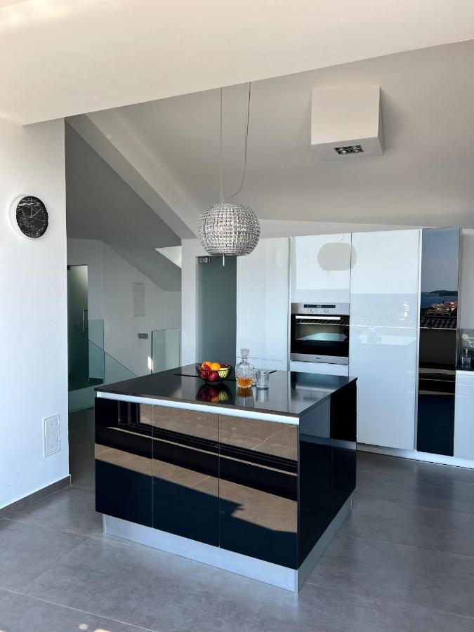 Apartmán Luxury Laurus Penthouse With Awesome Sea View Primošten Exteriér fotografie